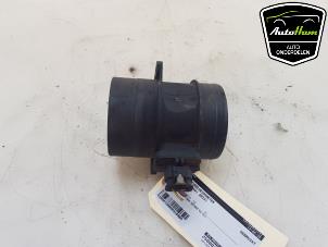 Gebruikte Luchthoeveelheidsmeter Volkswagen Caddy III (2KA,2KH,2CA,2CH) 2.0 TDI 16V Prijs € 15,00 Margeregeling aangeboden door AutoHam