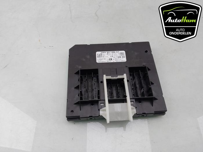 Gebruikte Bodycontrol Module Audi A3 Limousine (8YS) 1.0 30 TFSI 12V Mild Hybrid Prijs € 150,00 Margeregeling aangeboden door AutoHam