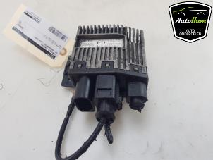 Gebruikte Computer Koeling Volkswagen Multivan T5 (7E/7HC/7HF/7HM) 1.9 TDi Prijs € 30,25 Inclusief btw aangeboden door AutoHam