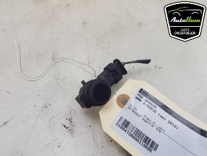 Gebruikte PDC Sensor BMW 3 serie (F30) 320i 2.0 16V Prijs € 25,00 Margeregeling aangeboden door AutoHam