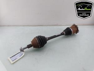 Gebruikte Aandrijfas links-voor Audi A3 Limousine (8YS) 1.0 30 TFSI 12V Mild Hybrid Prijs € 225,00 Margeregeling aangeboden door AutoHam