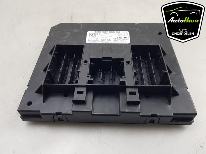 Computer Body Control van een Volkswagen Passat Variant (3G5) 2.0 TDI 16V 150 2021