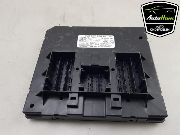 Computer Body Control van een Volkswagen Passat Variant (3G5) 2.0 TDI 16V 150 2021