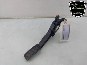 Gebruikte Gaspedaal Ford Fiesta 7 1.0 EcoBoost 12V 100 Prijs € 20,00 Margeregeling aangeboden door AutoHam