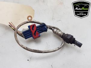 Gebruikte Lambda Sonde Peugeot 208 I (CA/CC/CK/CL) 1.4 16V Prijs € 30,00 Margeregeling aangeboden door AutoHam