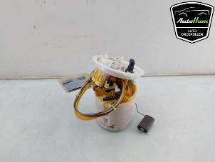 Gebruikte Brandstofpomp Elektrisch BMW 5 serie Touring (G31) 520i 2.0 TwinPower Turbo 16V Prijs € 95,00 Margeregeling aangeboden door AutoHam