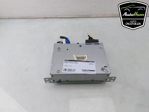 Gebruikte Regelunit Multi Media Peugeot 208 I (CA/CC/CK/CL) 1.4 16V Prijs € 225,00 Margeregeling aangeboden door AutoHam