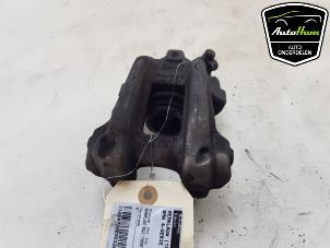 Gebruikte Remklauw (Tang) links-achter BMW 4 serie (F33) 420i 2.0 Twinpower Turbo 16V Prijs € 25,00 Margeregeling aangeboden door AutoHam