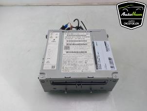 Gebruikte Multi Media Regelunit Mercedes C (W205) C-350 e 2.0 16V Prijs € 175,00 Margeregeling aangeboden door AutoHam