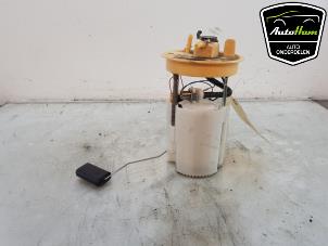 Gebruikte Tank element Pomp Ford Focus 4 Wagon 1.0 EcoBoost 12V Hybrid 125 Prijs € 70,00 Margeregeling aangeboden door AutoHam