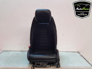 Gebruikte Stoel links Mercedes E (C238) E-220d 2.0 Turbo 16V Prijs op aanvraag aangeboden door AutoHam