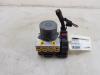 ABS Pomp van een Audi A5 Sportback (F5A/F5F) 2.0 40 TFSI Mild Hybrid 16V 2021