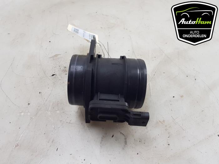 Gebruikte Luchthoeveelheidsmeter Volkswagen Tiguan (AD1) 2.0 TSI 16V 4Motion Prijs € 15,00 Margeregeling aangeboden door AutoHam