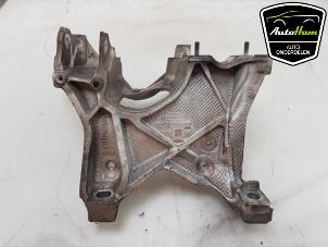 Gebruikte Motorsteun Audi A5 Sportback (F5A/F5F) 2.0 40 TFSI Mild Hybrid 16V Prijs € 70,00 Margeregeling aangeboden door AutoHam