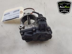 Gebruikte Gasklephuis Mercedes E (C238) E-220d 2.0 Turbo 16V Prijs € 35,00 Margeregeling aangeboden door AutoHam