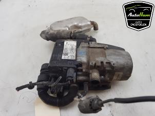 Gebruikte Standkachel Mercedes E (C238) E-220d 2.0 Turbo 16V Prijs € 550,00 Margeregeling aangeboden door AutoHam