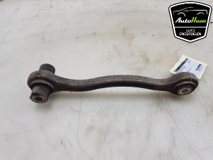 Gebruikte Reactiestang links-achter Mercedes E (C238) E-220d 2.0 Turbo 16V Prijs € 20,00 Margeregeling aangeboden door AutoHam