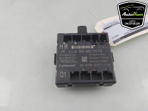 Gebruikte Module Centrale Deurvergrendeling Mercedes ML III (166) 3.0 ML-350 BlueTEC V6 24V 4-Matic Prijs € 35,00 Margeregeling aangeboden door AutoHam