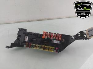 Gebruikte Zekeringkast Mercedes ML III (166) 3.0 ML-350 BlueTEC V6 24V 4-Matic Prijs € 30,00 Margeregeling aangeboden door AutoHam