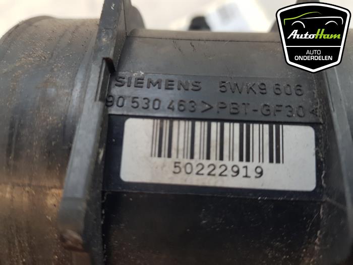 Luchthoeveelheidsmeter van een Opel Tigra Twin Top 1.8 16V 2004