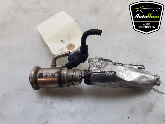 Gebruikte Injector adblue BMW 3 serie (G20) 318d 2.0 TwinPower Turbo 16V Prijs € 75,00 Margeregeling aangeboden door AutoHam