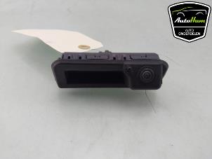 Gebruikte Achteruitrij Camera Audi A6 Avant (C8) 2.0 16V 55 TFSI e Hybrid Quattro Prijs € 150,00 Margeregeling aangeboden door AutoHam