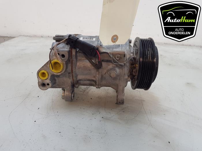 Gebruikte Aircopomp BMW 3 serie (G20) 318d 2.0 TwinPower Turbo 16V Prijs € 125,00 Margeregeling aangeboden door AutoHam