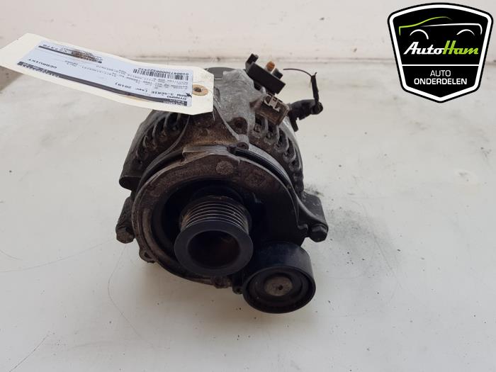 Gebruikte Dynamo BMW 3 serie (G20) 318d 2.0 TwinPower Turbo 16V Prijs € 175,00 Margeregeling aangeboden door AutoHam