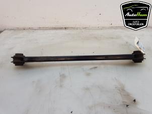 Gebruikte Reactiestang links-achter BMW 3 serie (G20) 318d 2.0 TwinPower Turbo 16V Prijs € 30,00 Margeregeling aangeboden door AutoHam