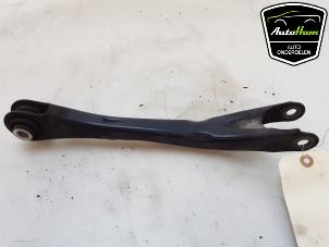 Gebruikte Reactiestang rechts-achter BMW 3 serie (G20) 318d 2.0 TwinPower Turbo 16V Prijs € 25,00 Margeregeling aangeboden door AutoHam