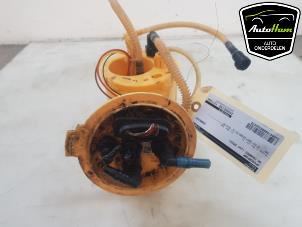 Gebruikte Brandstofpomp Elektrisch Volkswagen Touareg (7PA/PH) 3.0 TDI V6 24V BlueMotion Technology DPF Prijs € 125,00 Margeregeling aangeboden door AutoHam