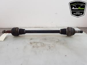 Gebruikte Aandrijfas links-achter Volkswagen Touareg (7PA/PH) 3.0 TDI V6 24V BlueMotion Technology DPF Prijs € 95,00 Margeregeling aangeboden door AutoHam