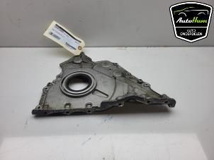 Gebruikte Distributiedeksel Porsche Panamera (971G) 3.0 V6 24V Prijs € 75,00 Margeregeling aangeboden door AutoHam