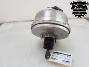 Gebruikte Rembekrachtiger Mercedes ML III (166) 3.0 ML-350 BlueTEC V6 24V 4-Matic Prijs € 125,00 Margeregeling aangeboden door AutoHam