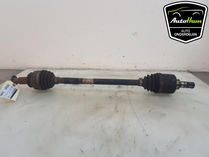 Gebruikte Aandrijfas links-achter Alfa Romeo 159 (939AX) 3.2 JTS V6 24V Q4 Prijs € 100,00 Margeregeling aangeboden door AutoHam