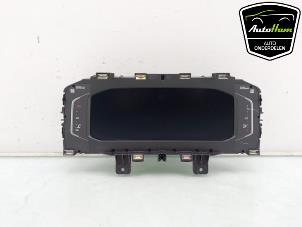 Gebruikte Cockpit Volkswagen T-Roc I 1.5 TSI 16V Prijs € 750,00 Margeregeling aangeboden door AutoHam