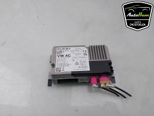 Gebruikte Communicatie module Volkswagen T-Roc I 1.5 TSI 16V Prijs € 275,00 Margeregeling aangeboden door AutoHam