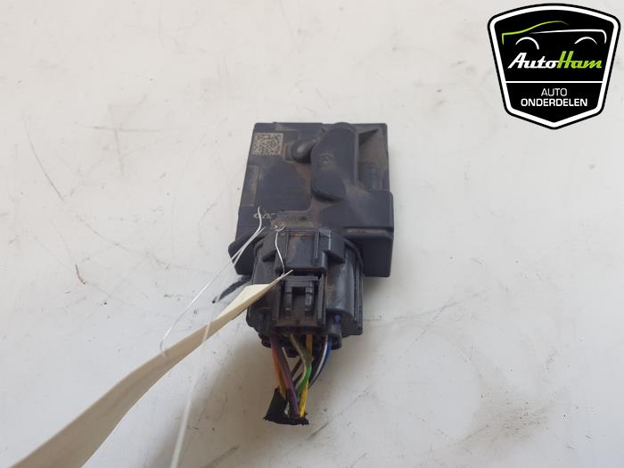 Gebruikte Brandstofpomp module Volvo XC90 II 2.0 B5 16V Mild Hybrid AWD Prijs € 25,00 Margeregeling aangeboden door AutoHam