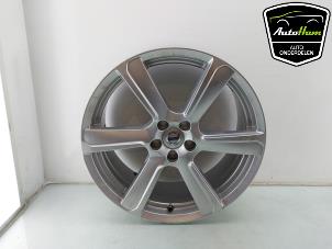 Gebruikte Velg Volvo XC90 II 2.0 B5 16V Mild Hybrid AWD Prijs € 150,00 Margeregeling aangeboden door AutoHam