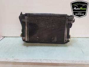 Gebruikte Koelerset Volkswagen Caddy III (2KA,2KH,2CA,2CH) 1.6 TDI 16V Prijs € 295,00 Margeregeling aangeboden door AutoHam