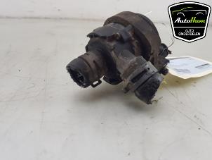 Gebruikte Waterpomp Volkswagen Caddy IV 2.0 TDI 102 Prijs € 30,25 Inclusief btw aangeboden door AutoHam