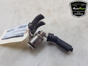 Gebruikte Adblue injector Mercedes Vito (447.6) 2.0 116 CDI 16V Prijs € 114,95 Inclusief btw aangeboden door AutoHam