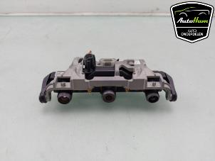 Gebruikte Camera voorzijde Tesla Model 3 Long Range AWD 75 kWh Prijs € 75,00 Inclusief btw aangeboden door AutoHam