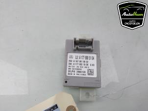 Gebruikte Module Verlichting Mercedes CLA (118.3) 1.3 CLA-200 Turbo 16V Prijs € 50,00 Margeregeling aangeboden door AutoHam