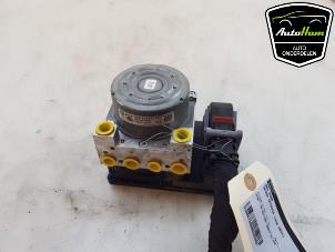 Gebruikte ABS Pomp Skoda Octavia Combi (NXAC) 1.0 TSI 12V Prijs € 150,00 Margeregeling aangeboden door AutoHam