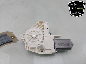 Gebruikte Motor electrisch raam Audi RS 6 Avant (C7) 4.0 V8 TFSI 32V Prijs € 20,00 Margeregeling aangeboden door AutoHam