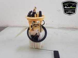 Gebruikte Tank element Pomp Volkswagen Caddy Cargo V (SBA/SBH) 2.0 TDI BlueMotionTechnology Prijs € 90,75 Inclusief btw aangeboden door AutoHam