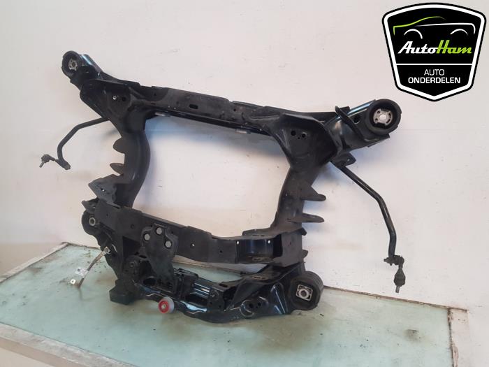 Subframe van een BMW i4 (G26) eDrive40 84 kWh 2023