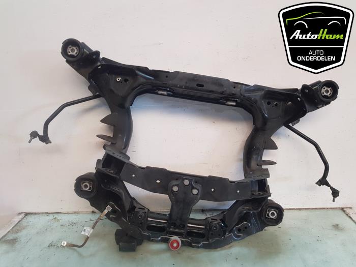 Subframe van een BMW i4 (G26) eDrive40 84 kWh 2023