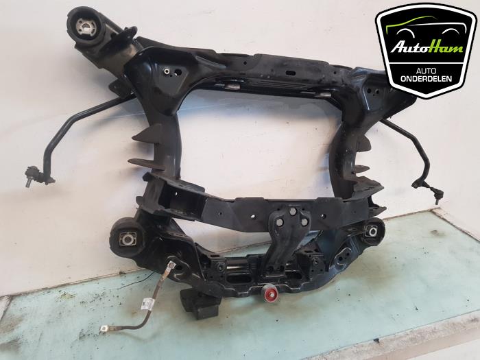 Subframe van een BMW i4 (G26) eDrive40 84 kWh 2023
